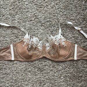 Elegant Lace Trimmed Bra in Brown and White